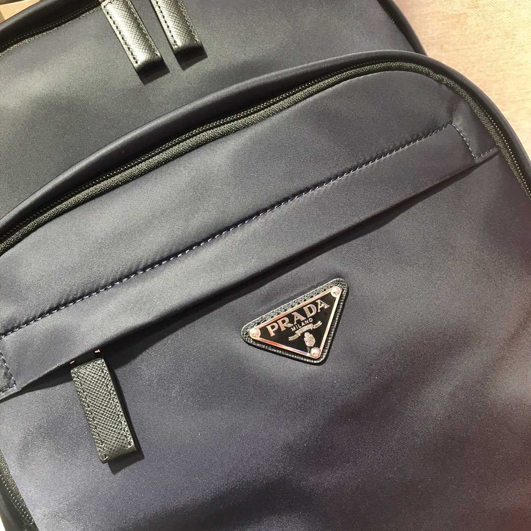 Pra*a saffiano backpack-2vz048-31*43.5*20cm