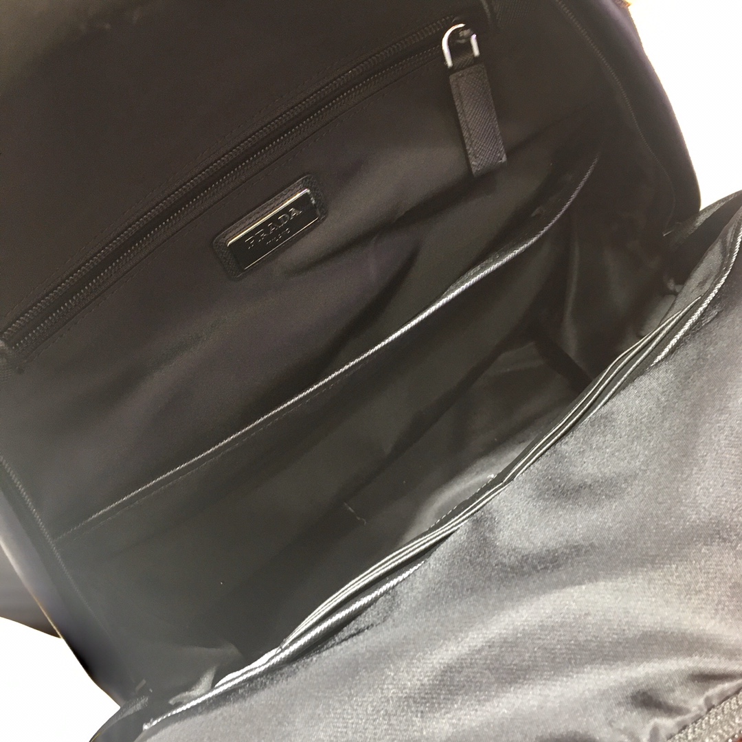 Pra*a saffiano backpack-2vz048-31*43.5*20cm