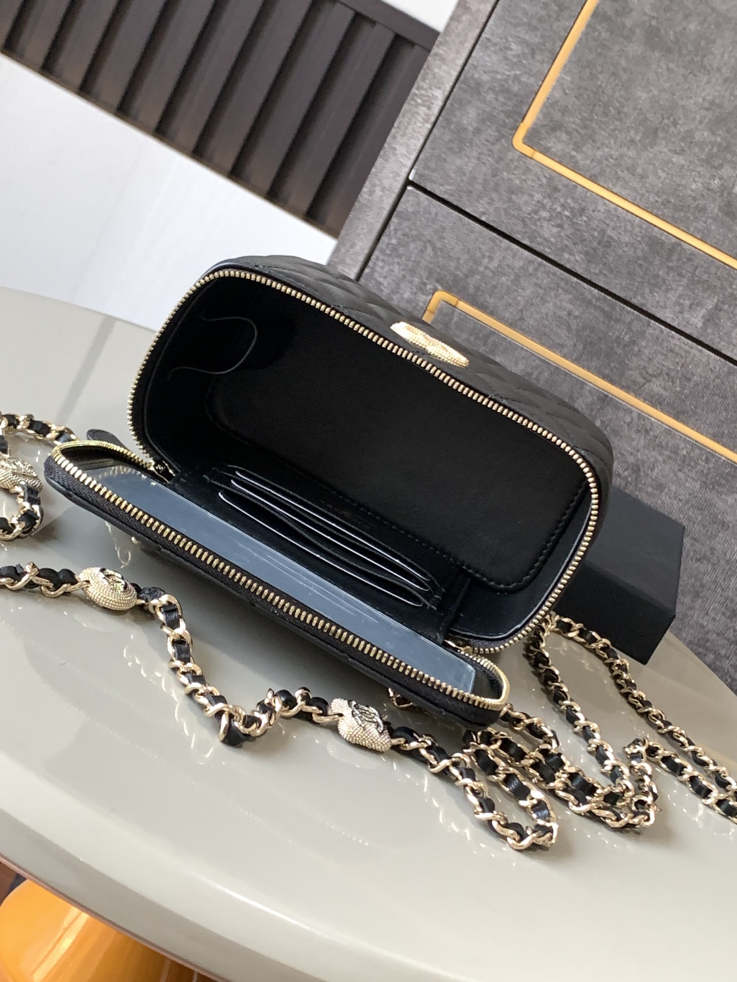 Ch@nel Cosmetic Bag-10X17x8CM