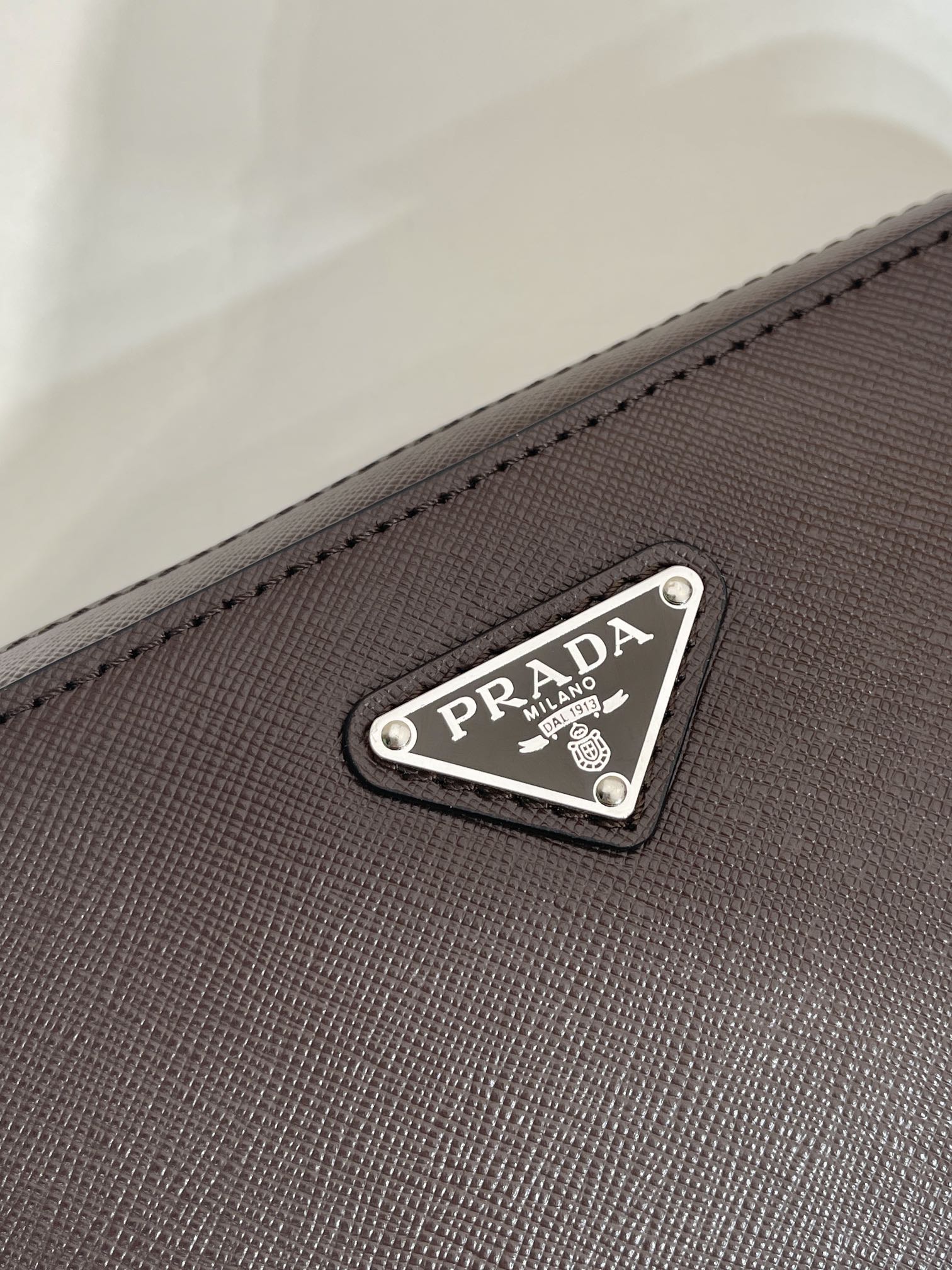 Pra*a 2vf017 pouch-23.5*15.5*6.5cm