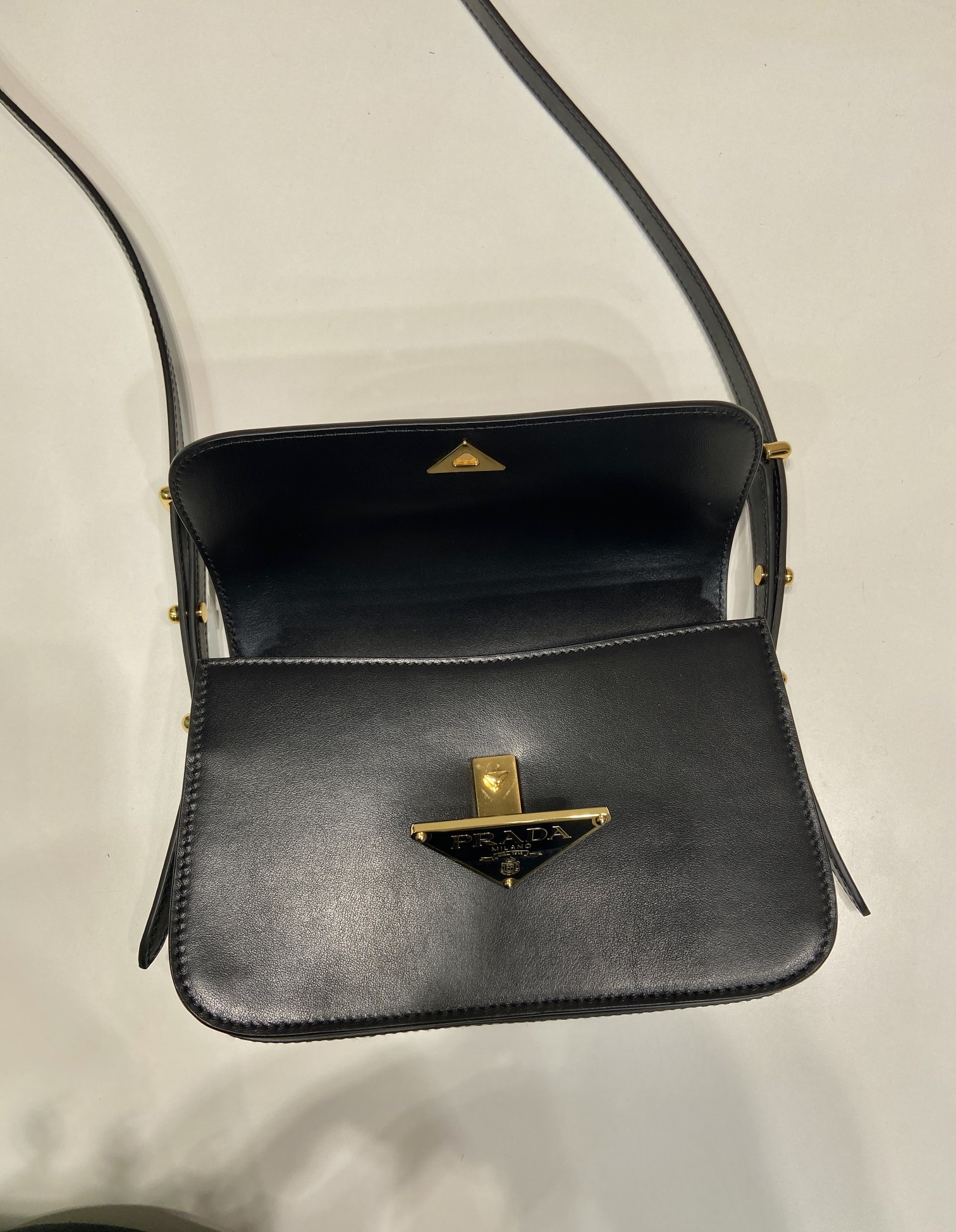 Pra*a leather shoulder bag-1bd366-22*14*6cm