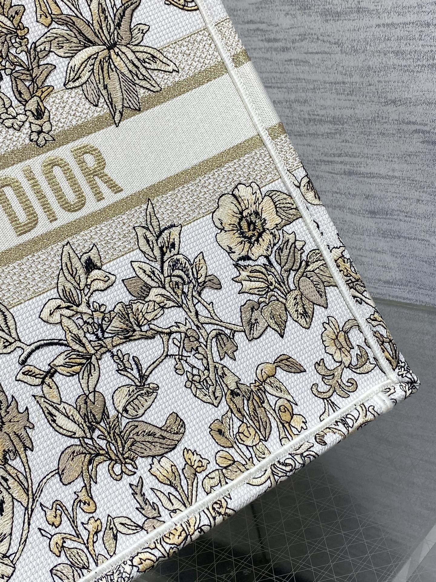 Diro Book Tote Bags-42*32*5CM