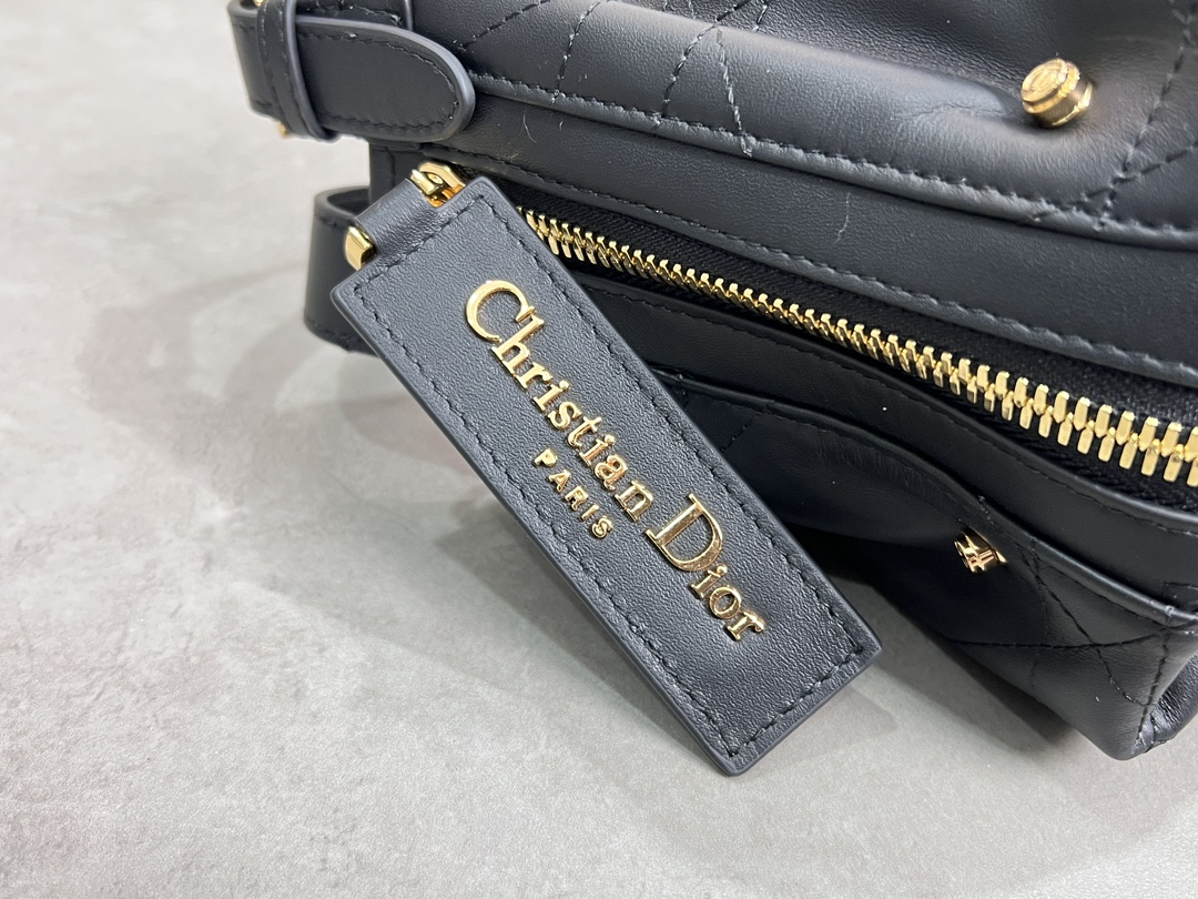 Diro D-Journey Bag-23 x14x16 CM