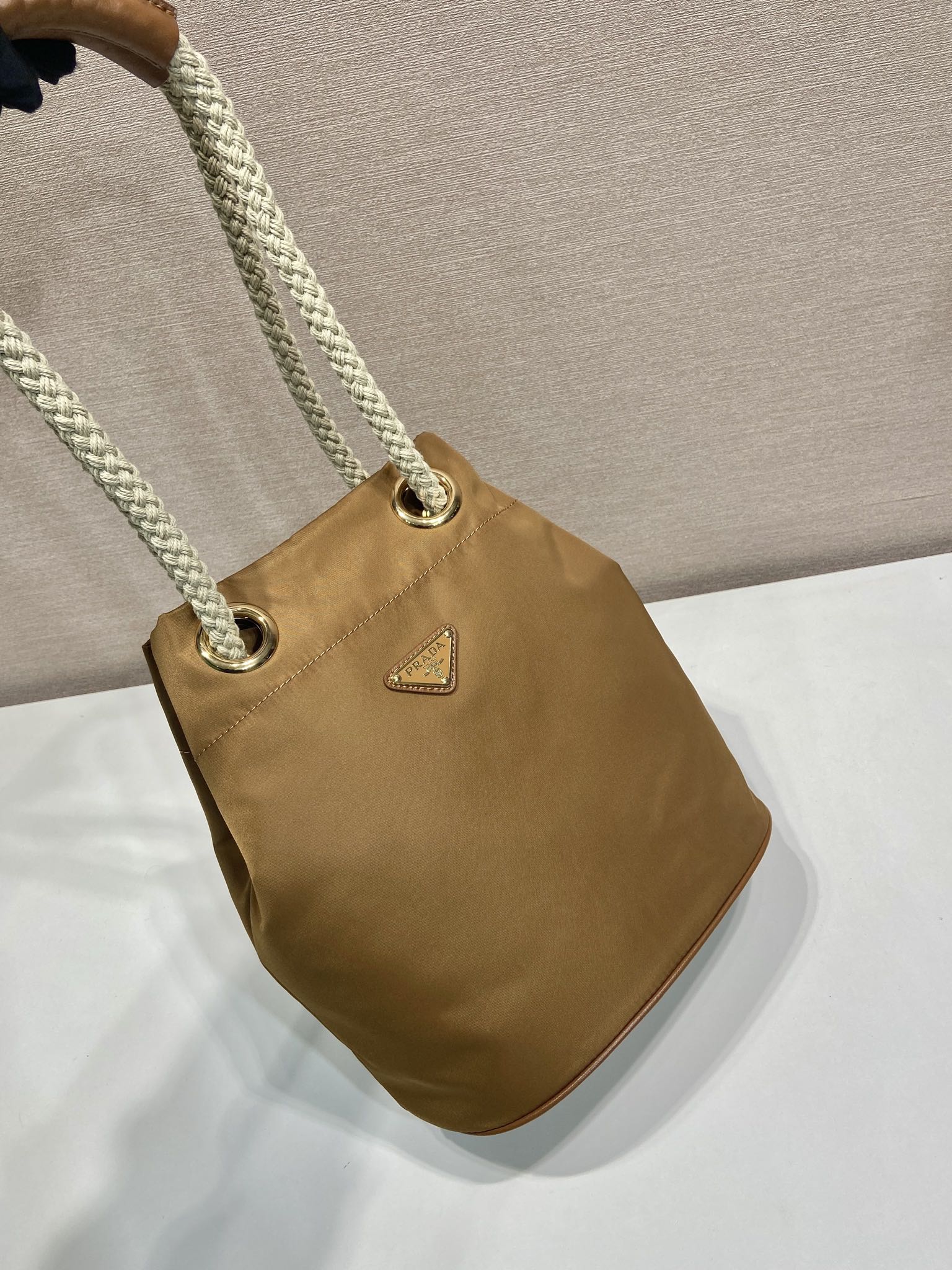 Pra*a re-nylon bucket-23.5*28*16.5cm