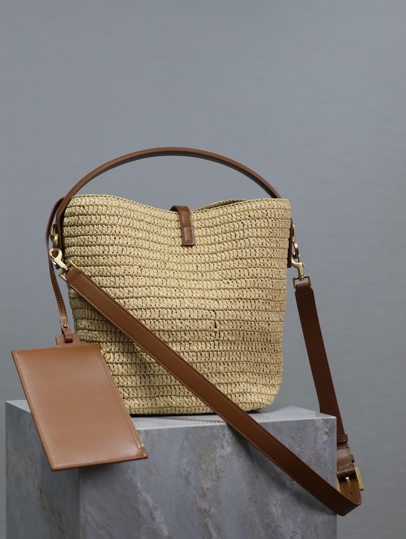 Y51 le37 bucket-20×25×16cm