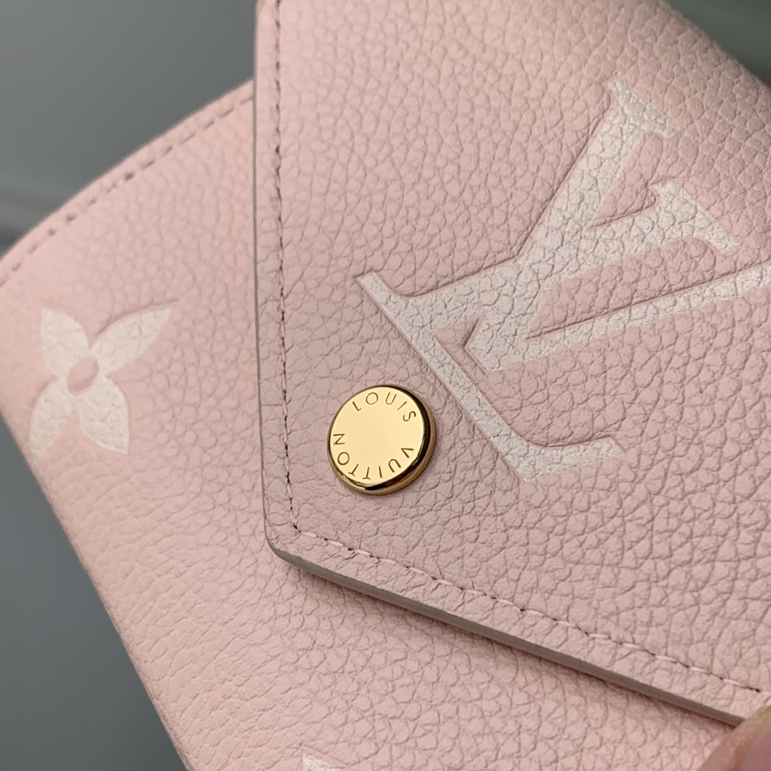 l0vis Vvtt0n victorine by the pool wallet-12 x 9.5 x 2.5cm