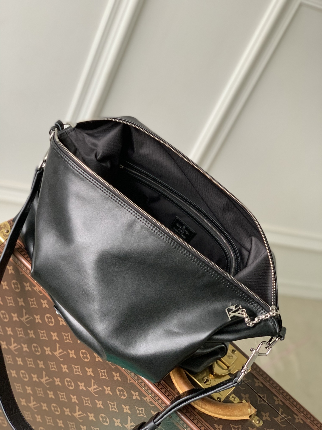 l0vis Vvtt0n vagabond hobo-m14018-35x 12 x 38cm