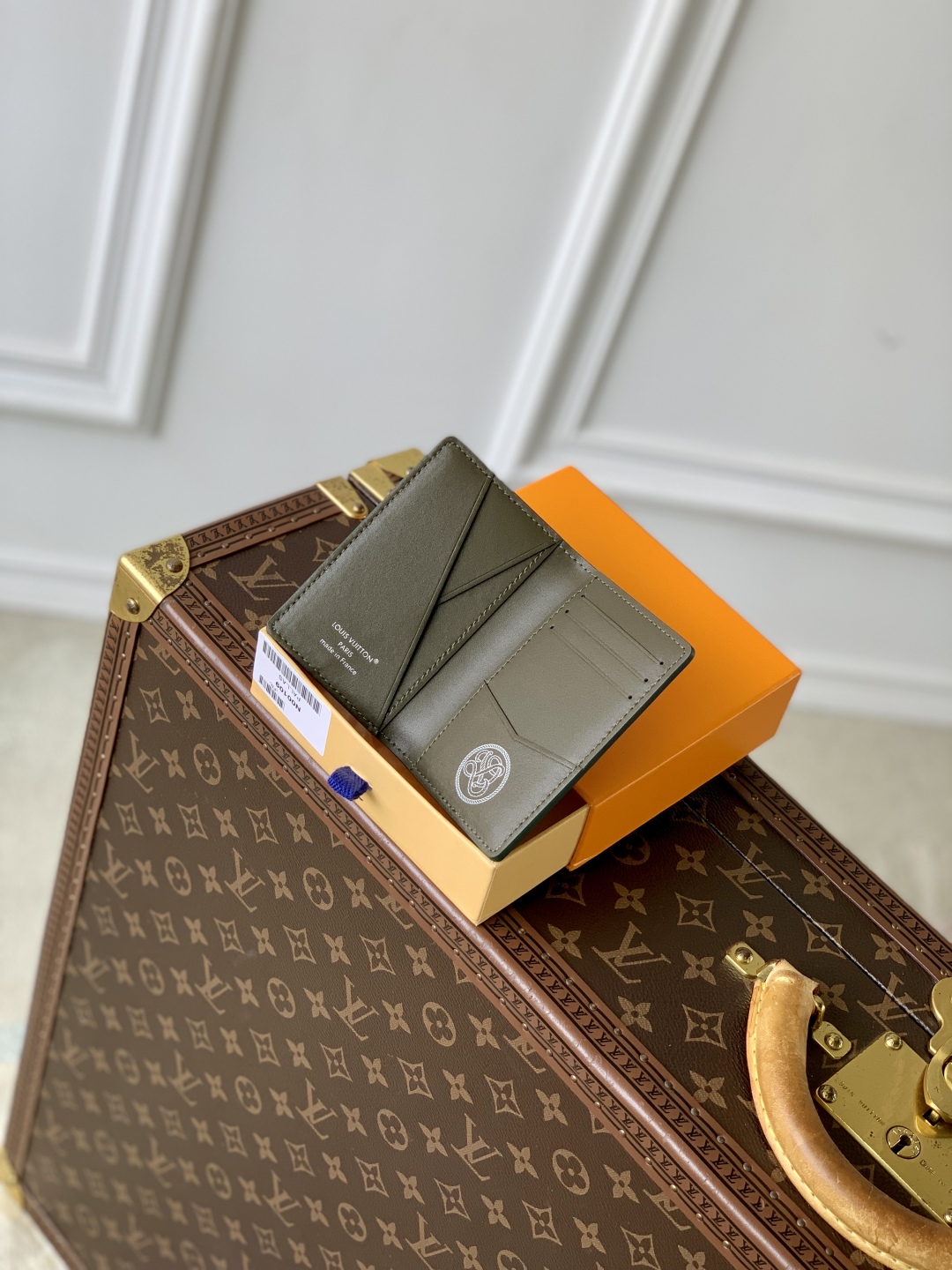 LV Wallet-N00109 -11.1 x 1 x 7.5CM
