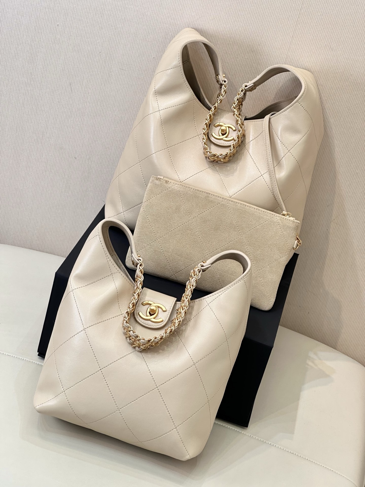 Ch@nel 25P Hobo Tote
