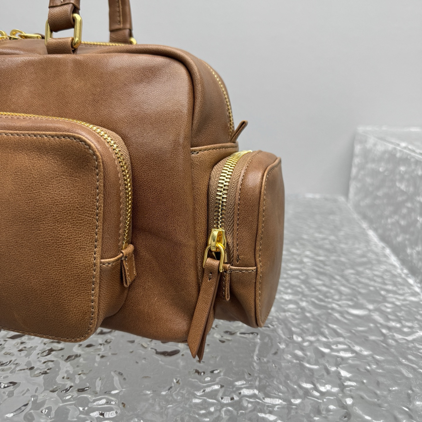 M1um1u pocket washed nappa leather bag-32*11*15.5cm