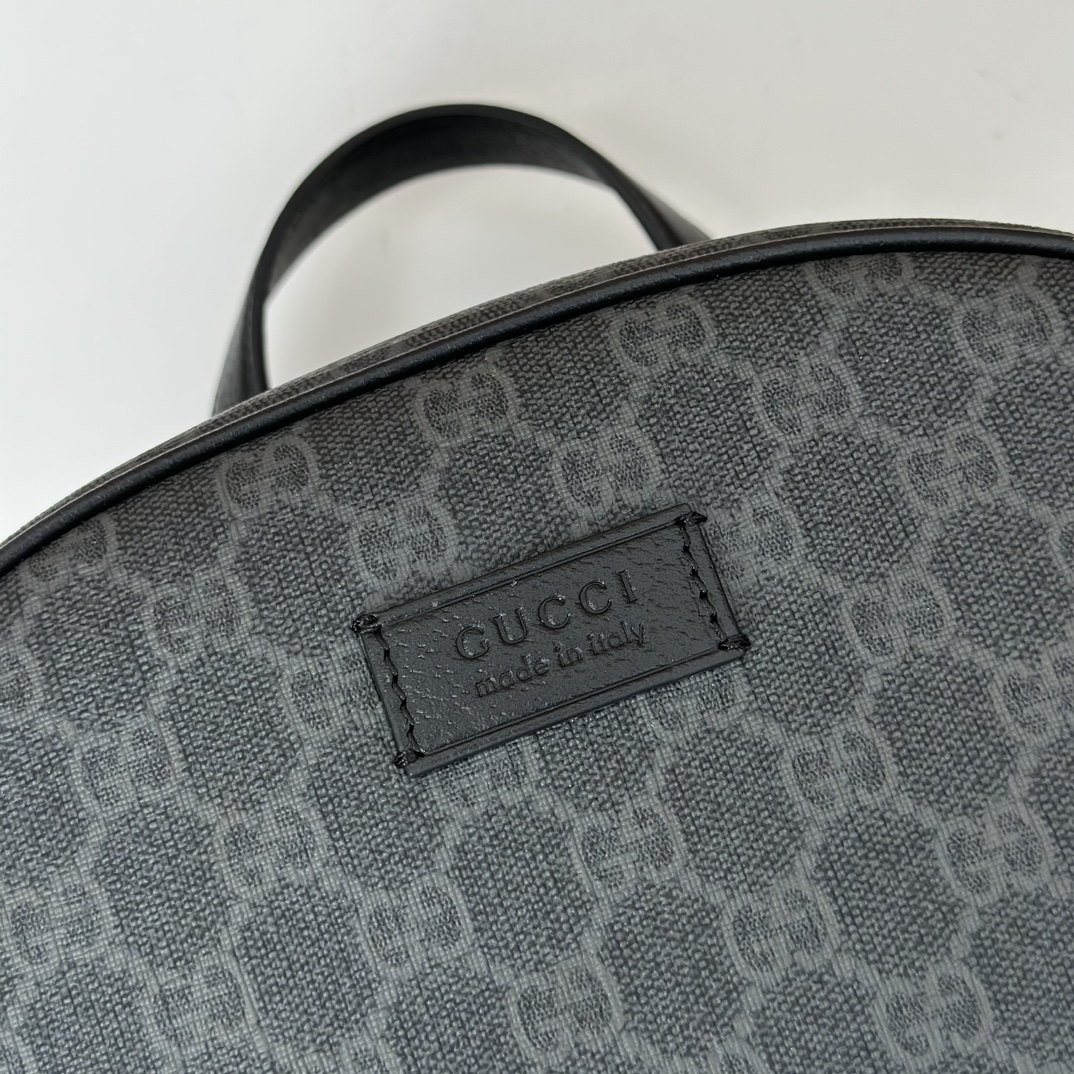 Gvc*1 backpack-40*29*14cm