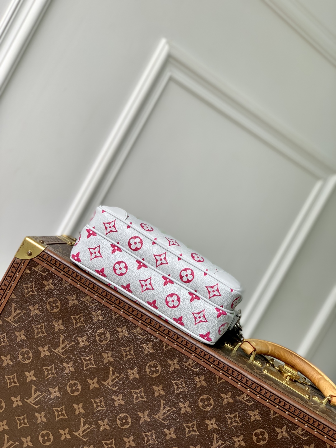 l0vis Vvtt0n nil bag m13897-25*17.5*11cm