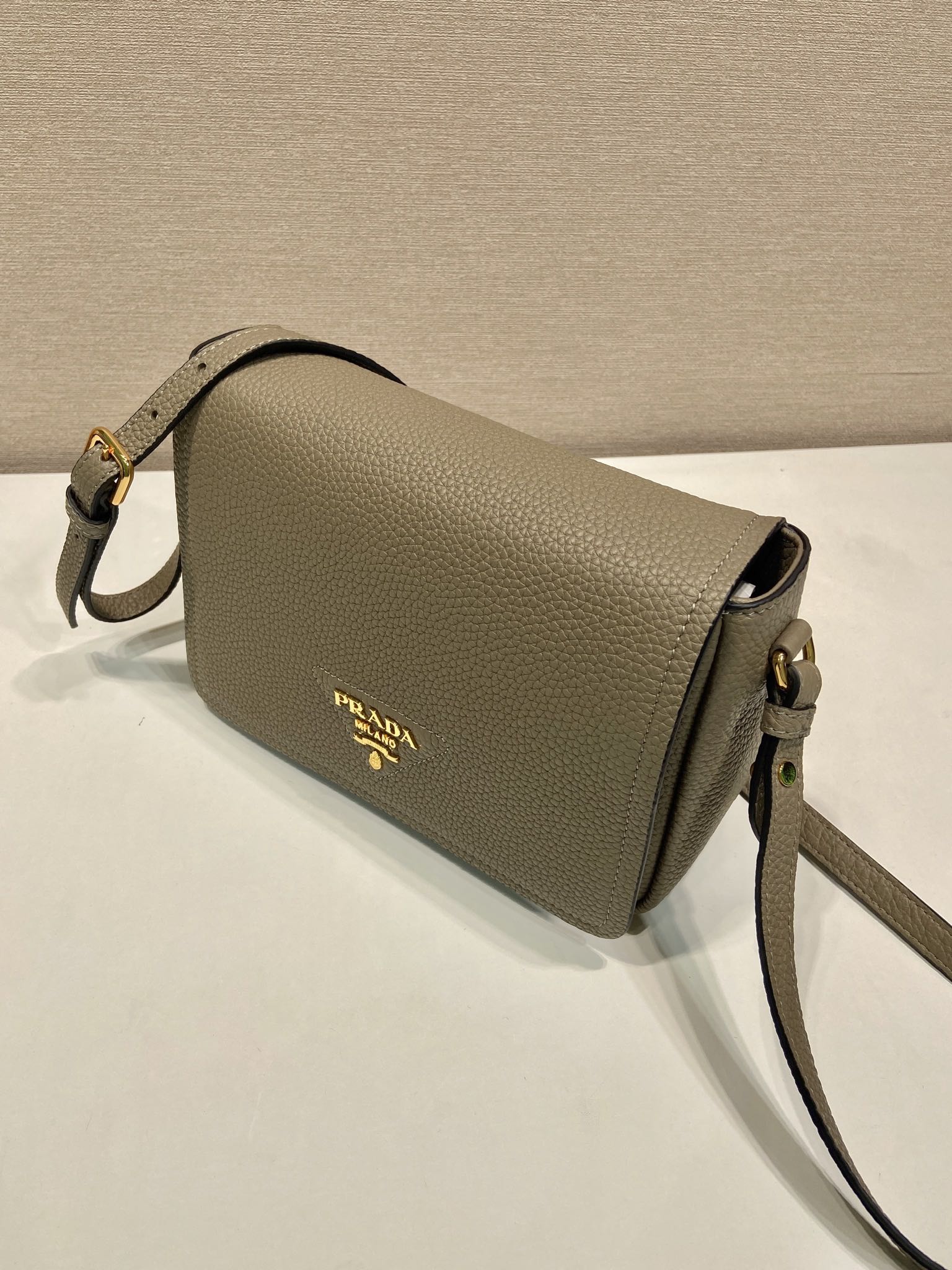 Pra*a 1bd314 leather shoulder bag-23*18*9cm