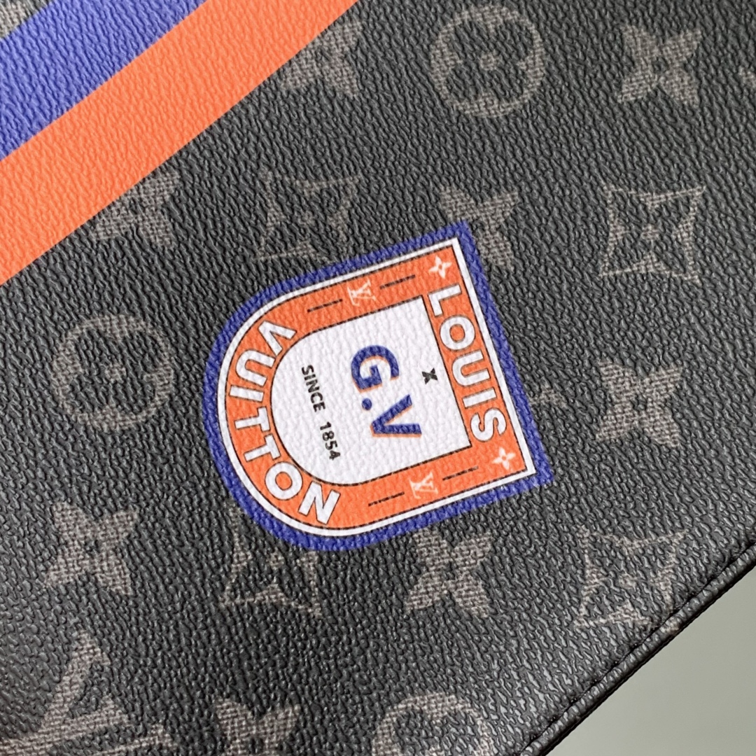 l0vis Vvtt0n trio mon monogram p01952-25 x 20 x 5.5cm