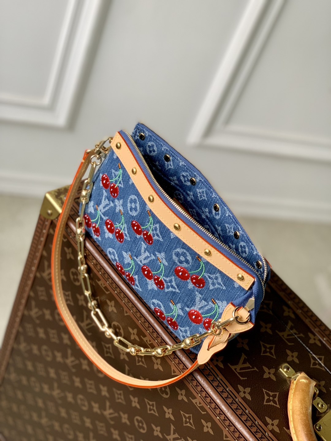 l0vis Vvtt0n pochette accessoires bag-22 x 13 x 4cm