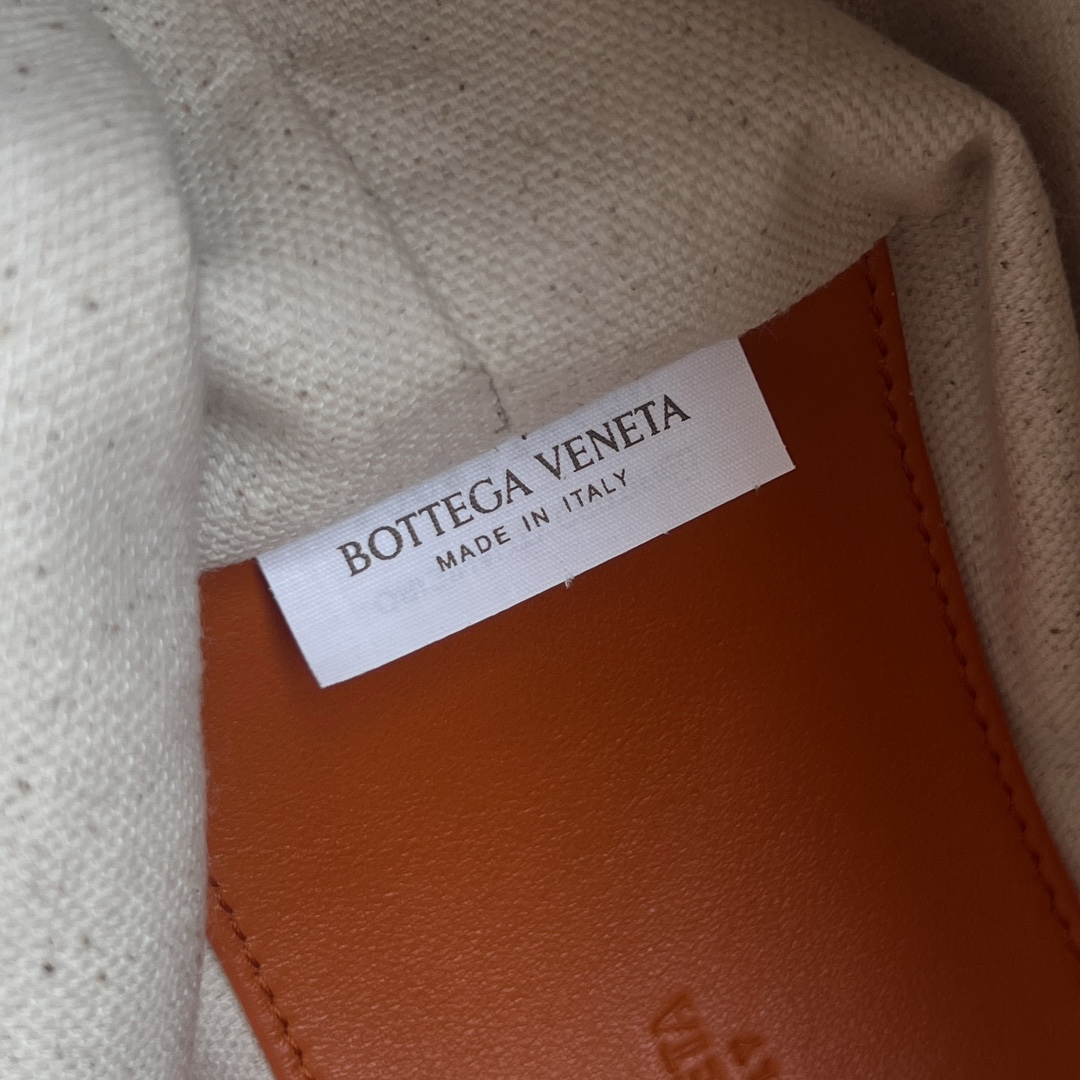 b0tt*ga Ven*ta® women