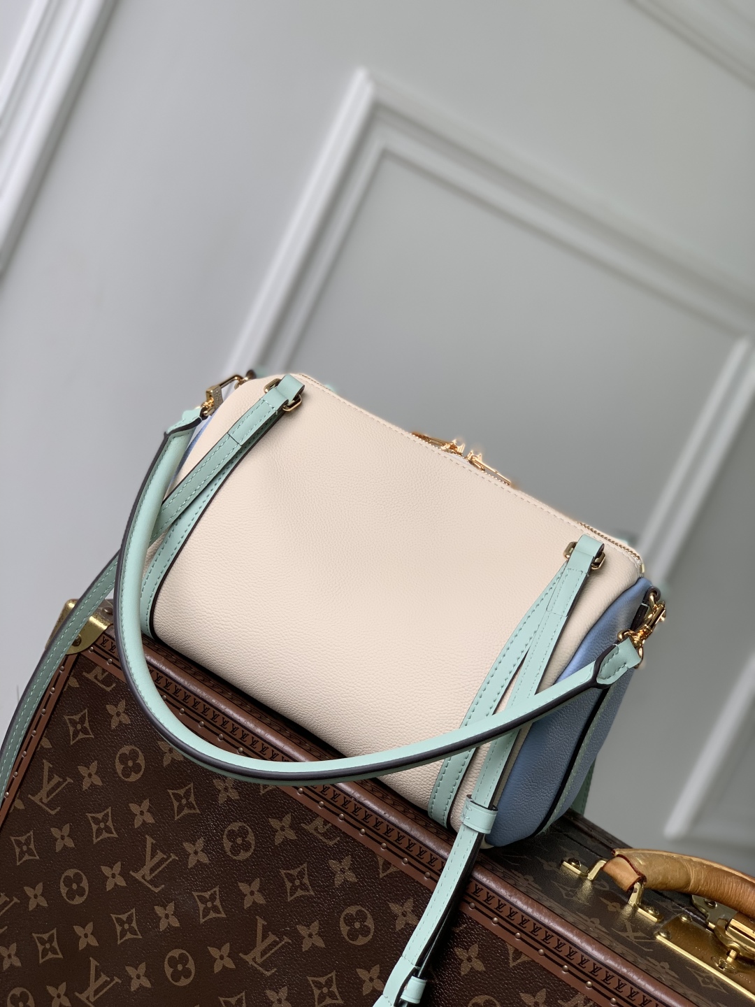 l0vis Vvtt0n express handbag-m26039-17 x 13.5 x 26cm