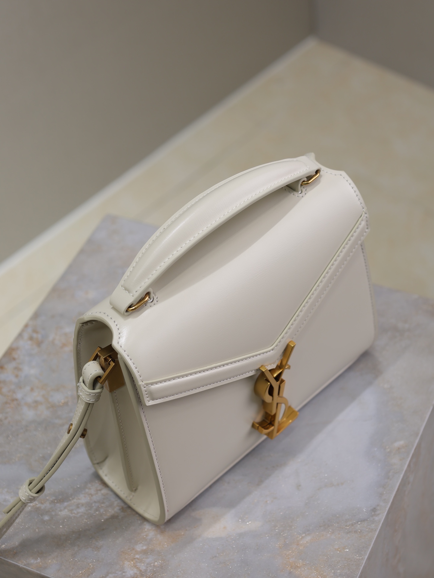 Y51 cassandra bag-20*16*7.5cm