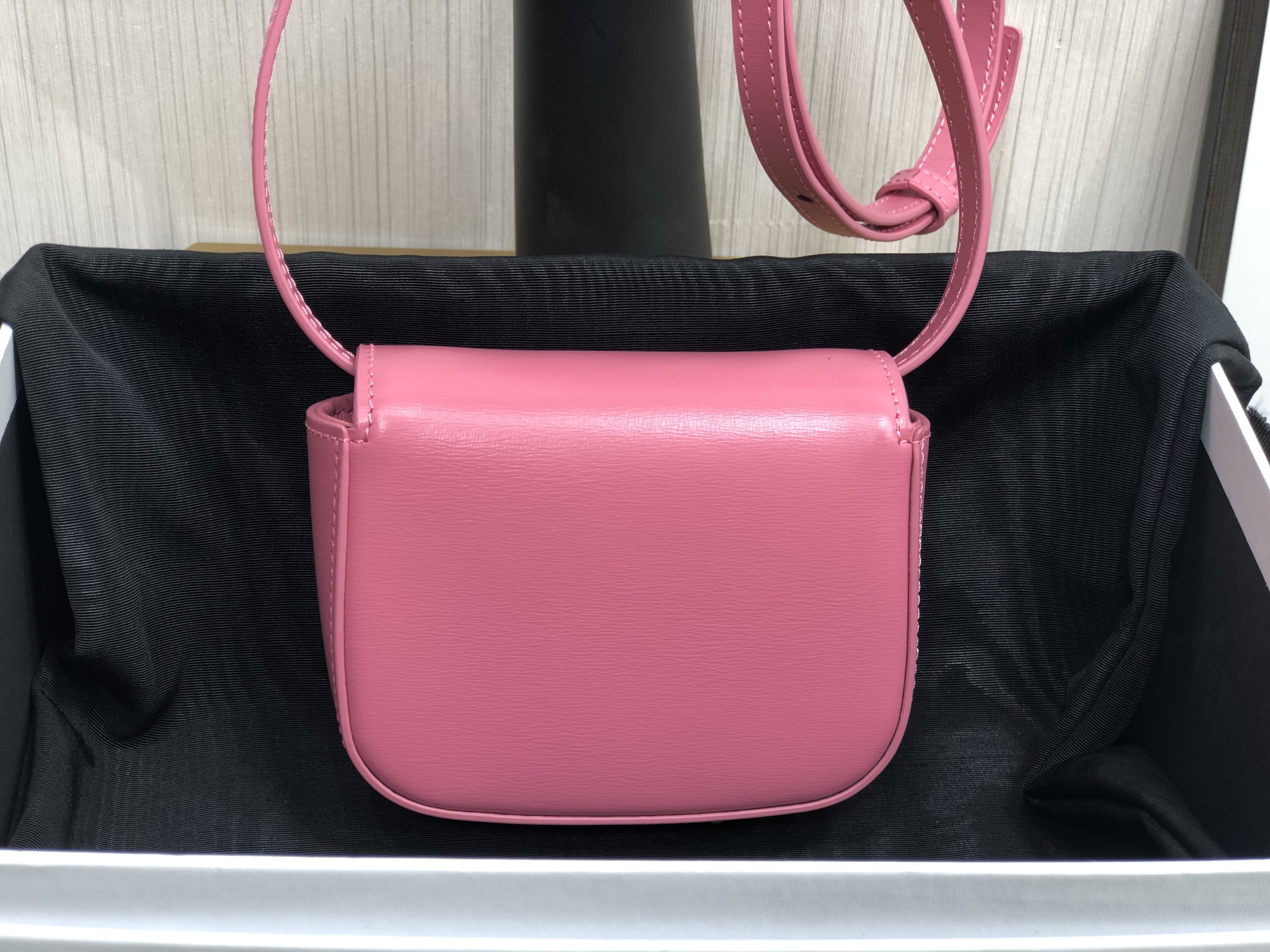 Ce**e triomphe shoulder bag-11*8*4cm