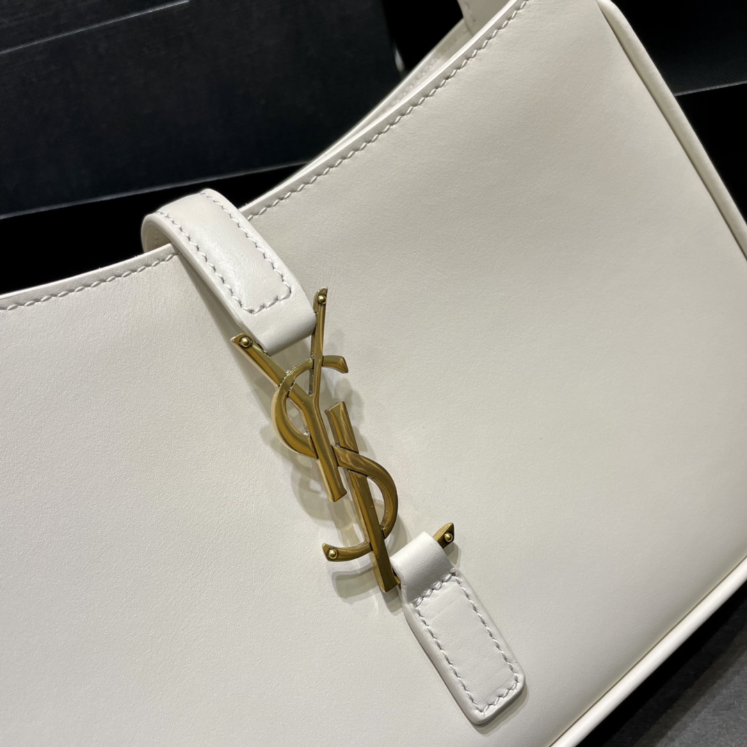Y*L le5a7 vintage bag-25x14x6cm