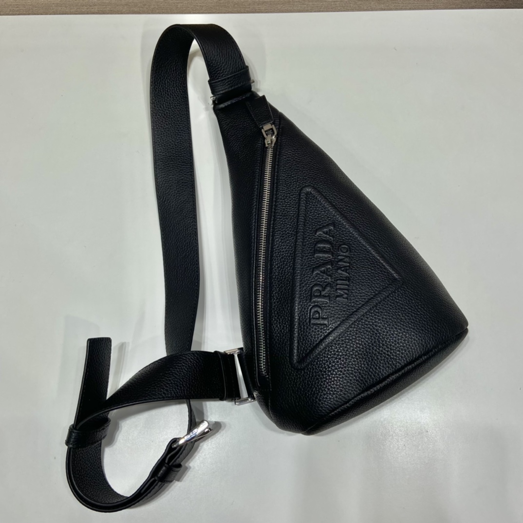 Pra*a 2vz098 handbags-17*32*6.5cm